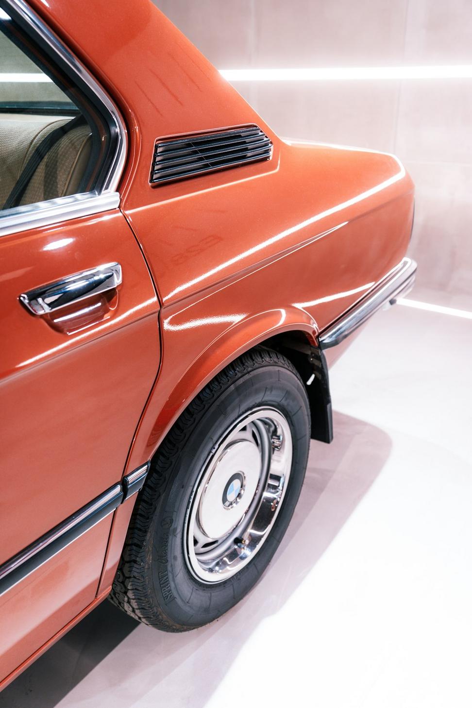 Mercedes Pagoda Restoration